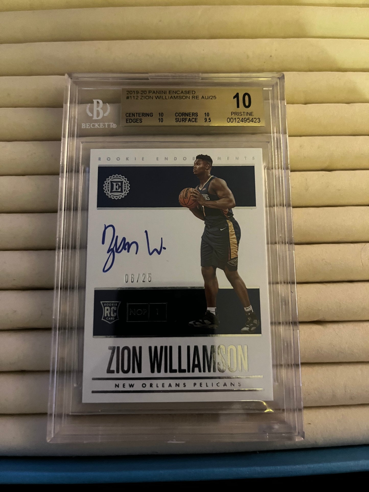 Zion Williamson Beckett graded trading card